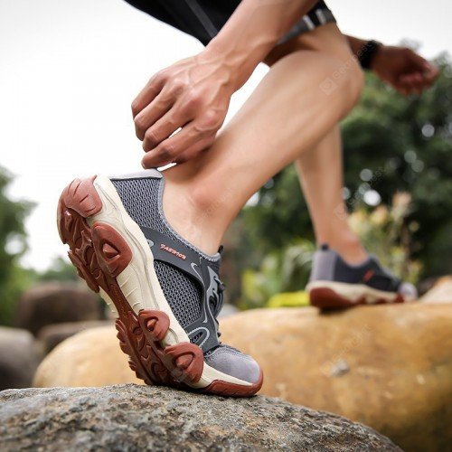 22 Wild Network Eye Outdoor Light Hiking Shoes Sports Mesh Shoes